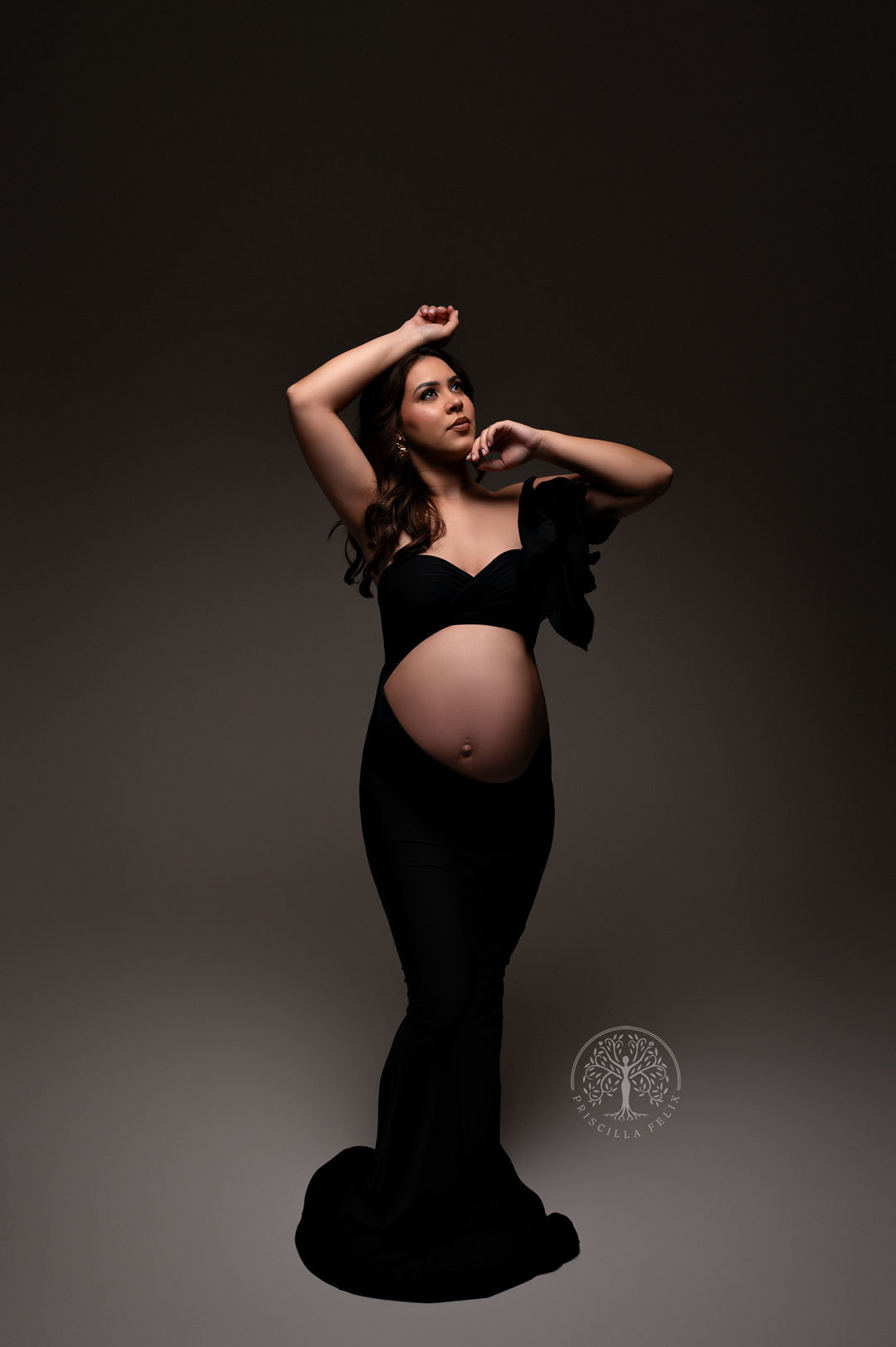 ensaio gestante elegante, minimalista e poderoso