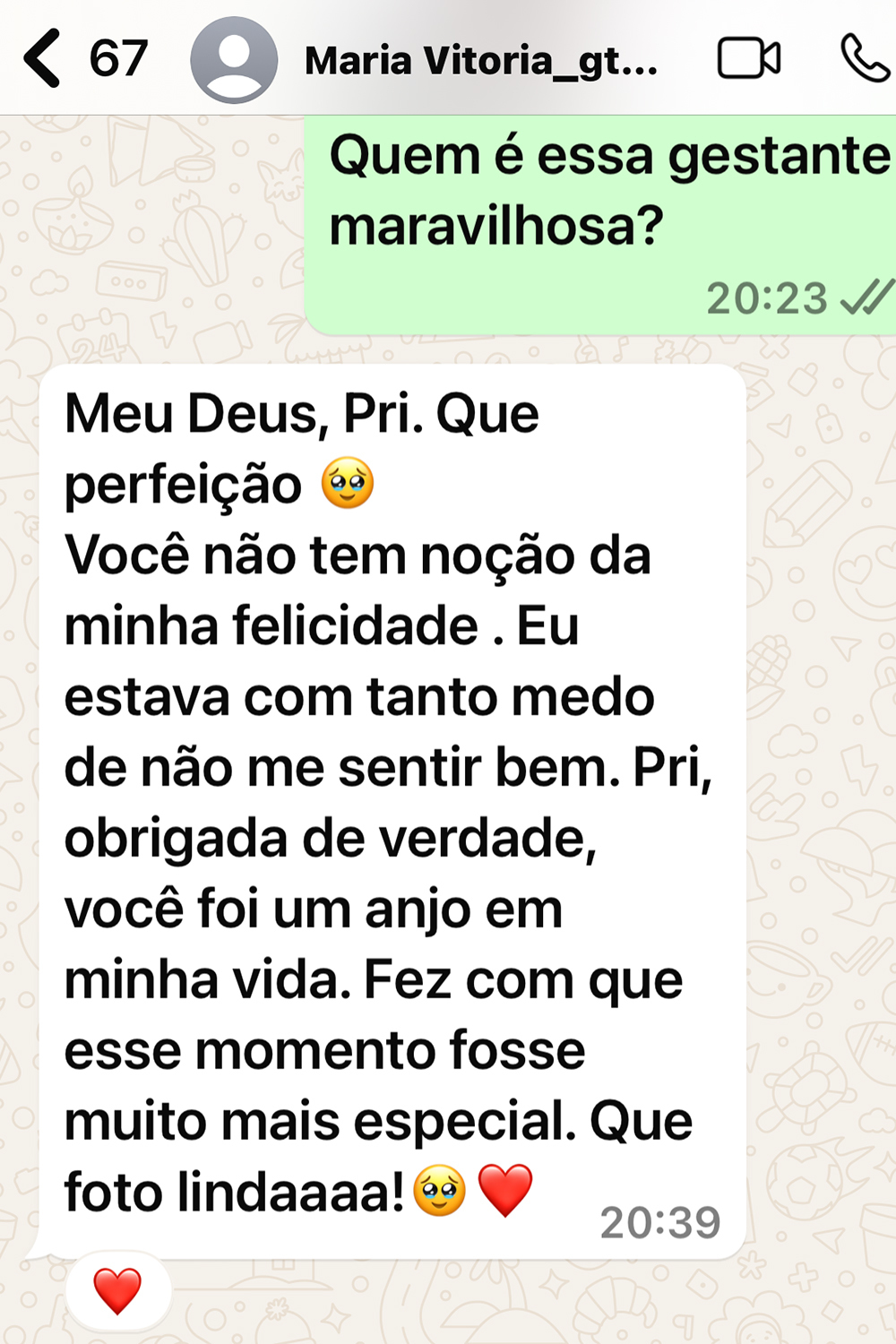 depoimento da gestante satisfeita após o ensaio de fotos de sua gestação