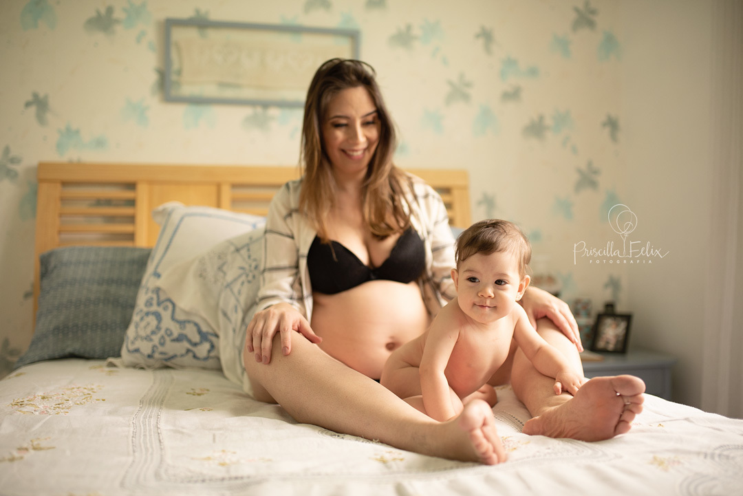 fotografia de gestante em casa