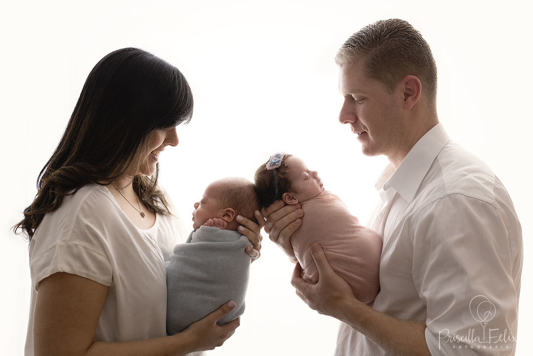 fotografia_especializada_newborn_gemeos_gemelares_sp_zona_oeste_Alto_de_Pinheiros_recem_nascido_Vila_Leopoldina_Priscilla_Felix