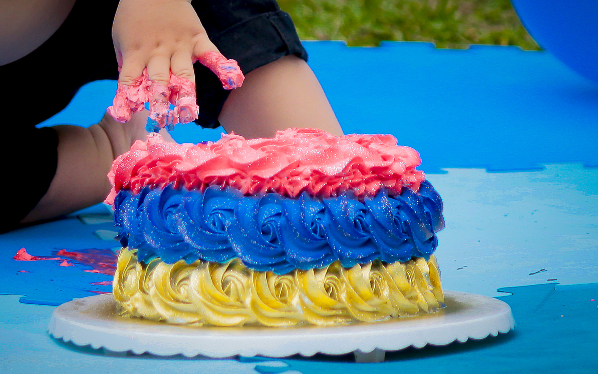 Ensaio Smash the Cake no Parque da Jaqueira - Fotógrafa Rebecca Torquato