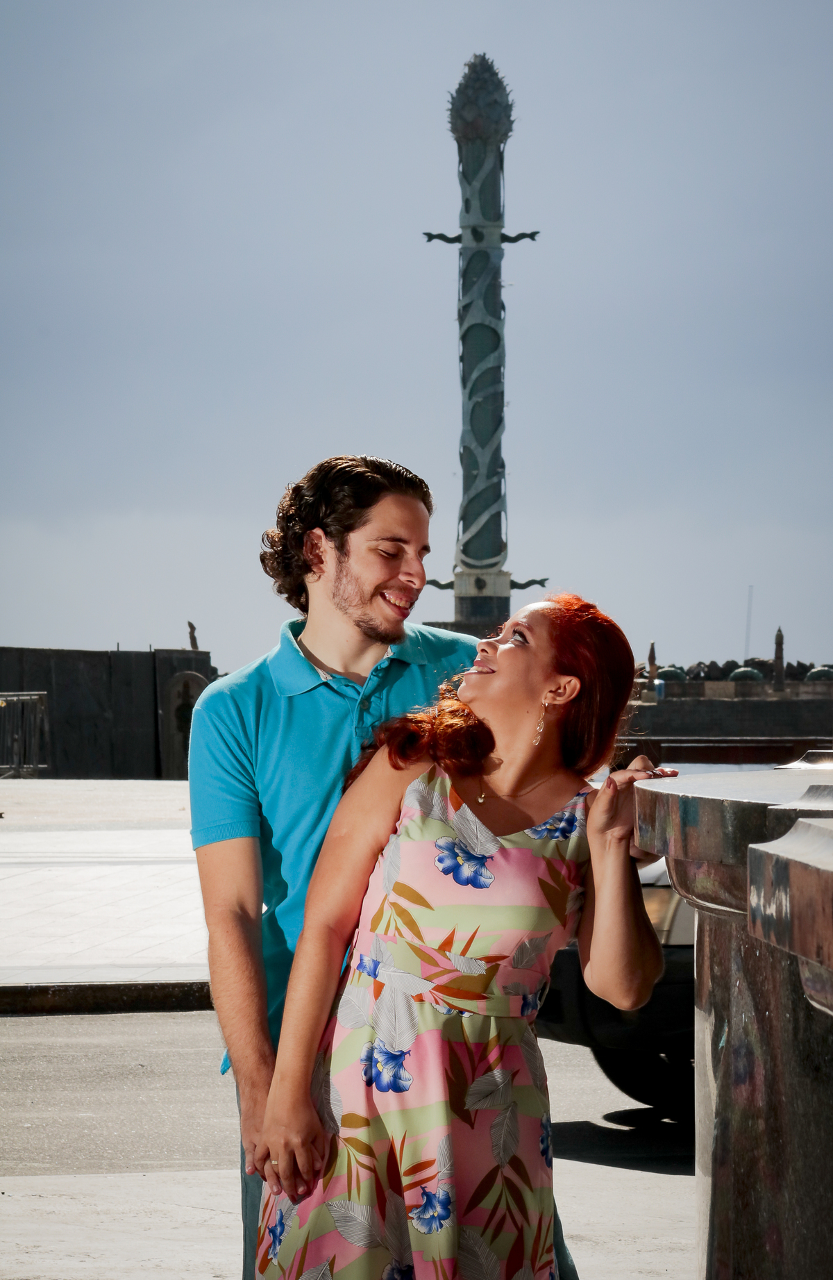 Ensaio de Casal - Noivos no Recife Antigo - Foto Rebecca Torquato