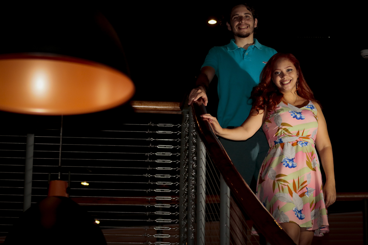 Ensaio de Casal - Noivos no Recife Antigo - Foto Rebecca Torquato