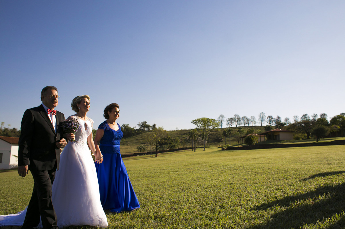 entrada da noiva campo