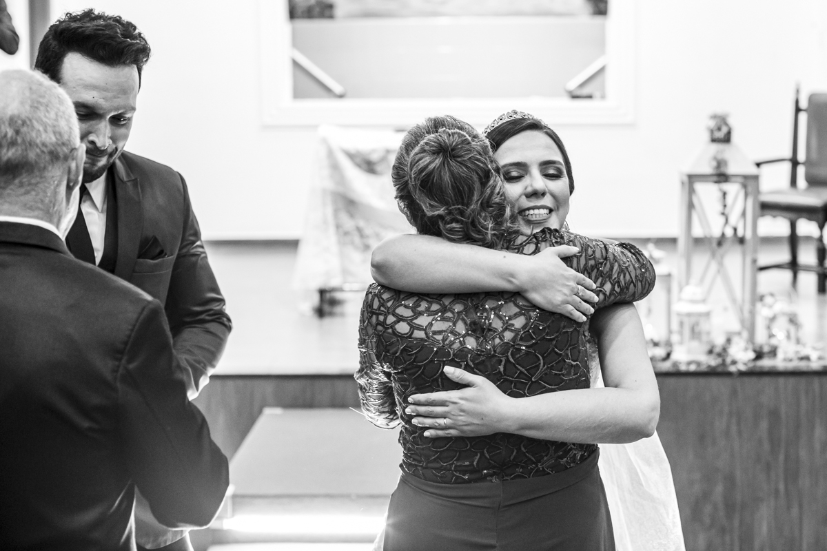 abraço mãe da noiva