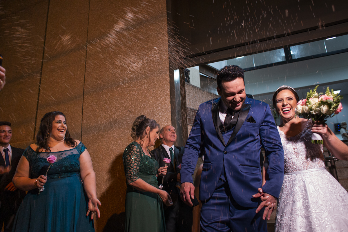 saída dos noivos arroz