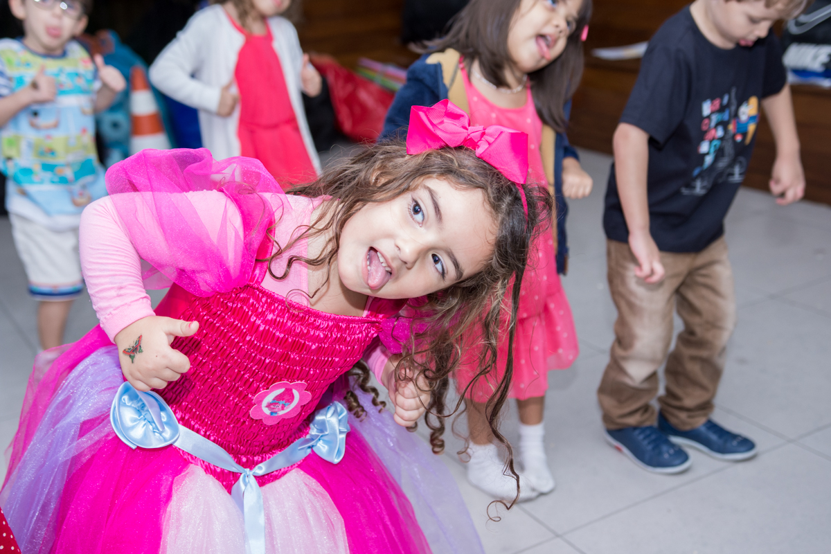 fotos do fotógrafo Thiago Antunes da festa da Anna Clara de 5 anos RJ