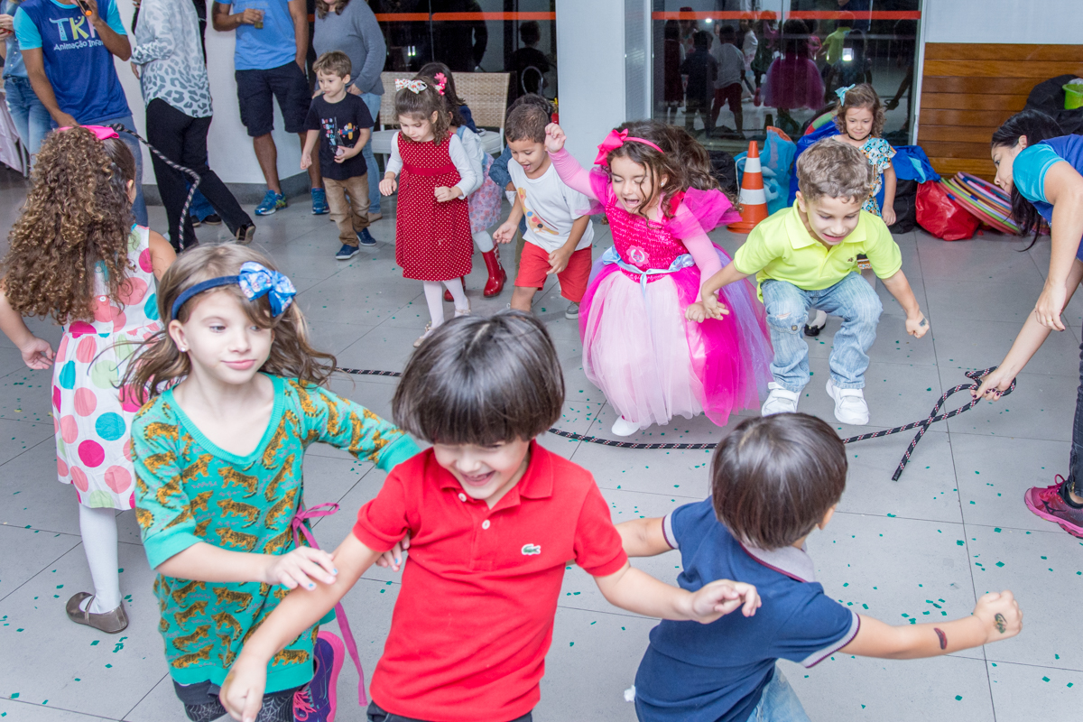 fotos do fotógrafo Thiago Antunes da festa da Anna Clara de 5 anos RJ