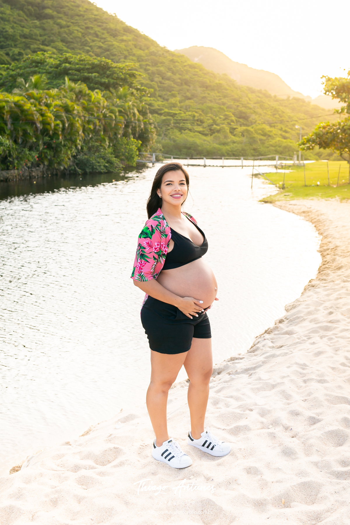 Ensaio de gestante - Mamãe Micaelly e Papai Fabrício - Barra da Tijuca, Grumari, Rio de Janeiro - Filha Laura - Fotografo infantil e de gestante Thiago Antunes