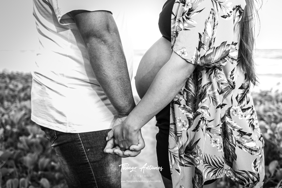 Ensaio de gestante - Mamãe Micaelly e Papai Fabrício - Barra da Tijuca, Grumari, Rio de Janeiro - Filha Laura - Fotografo infantil e de gestante Thiago Antunes