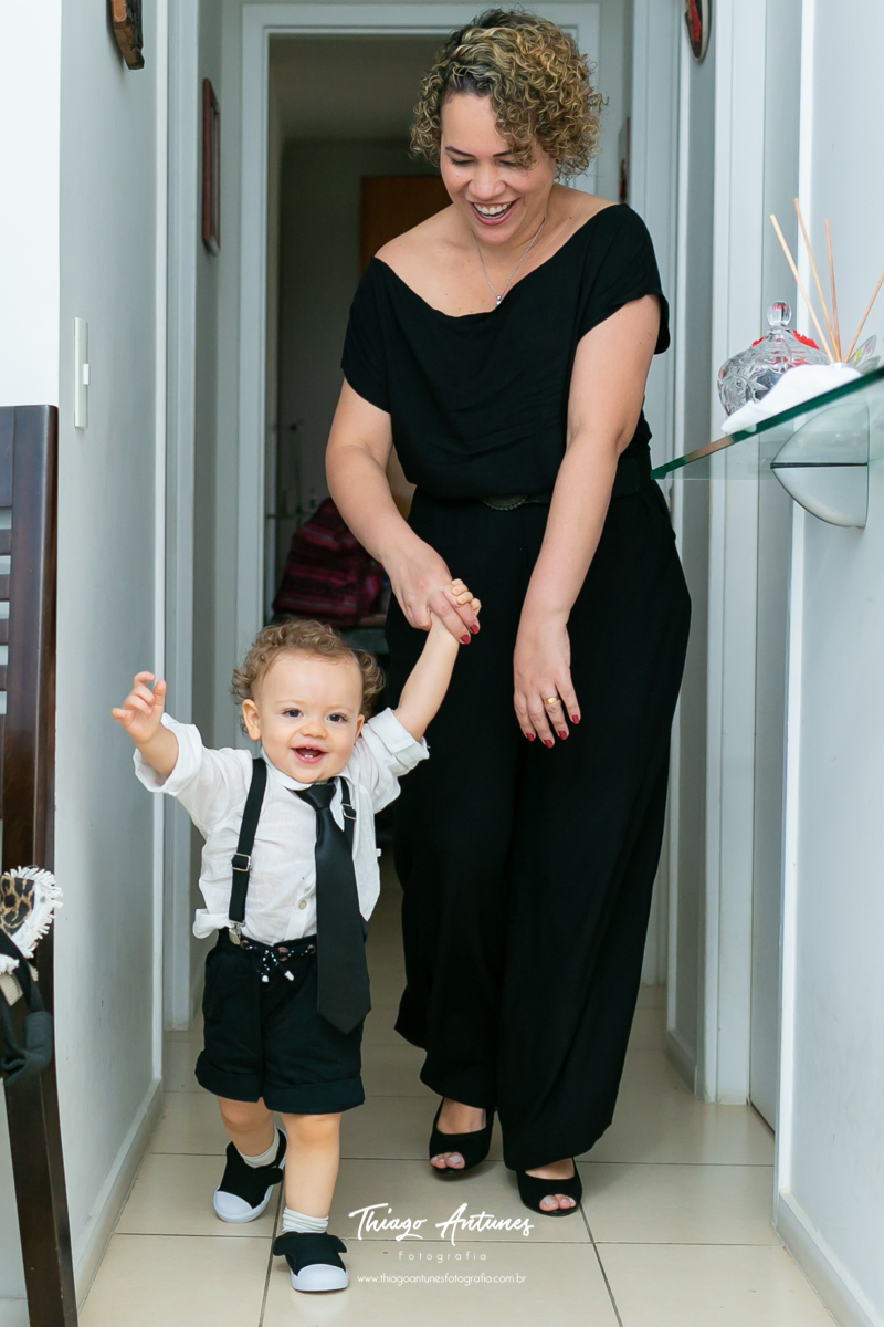 Festa infantil em casa - Lorenzo fez um ano - Vila da Penha, Rio de Janeiro - Tema infantil O Chefinho - Fotógrafo infantil Thiago Antunes