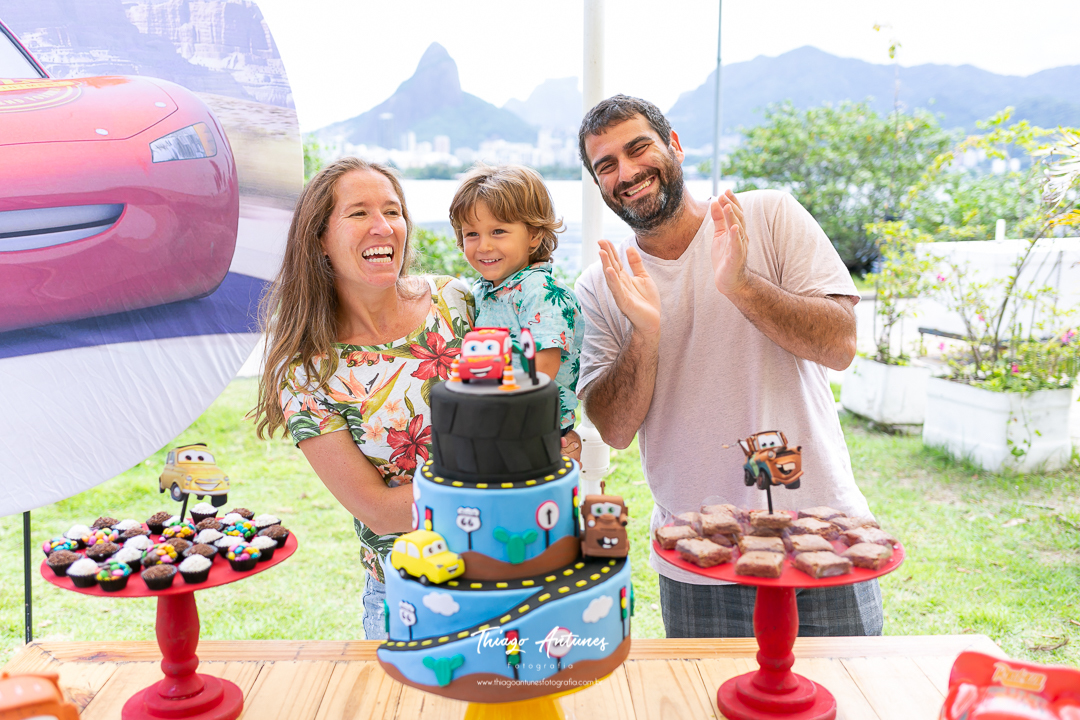 Festa infantil do Arthur de três anos - Lagoa Rodrigo de Freitas, Rio de Janeiro - Tema Carros - Fotógrafo infantil Thiago Antunes
