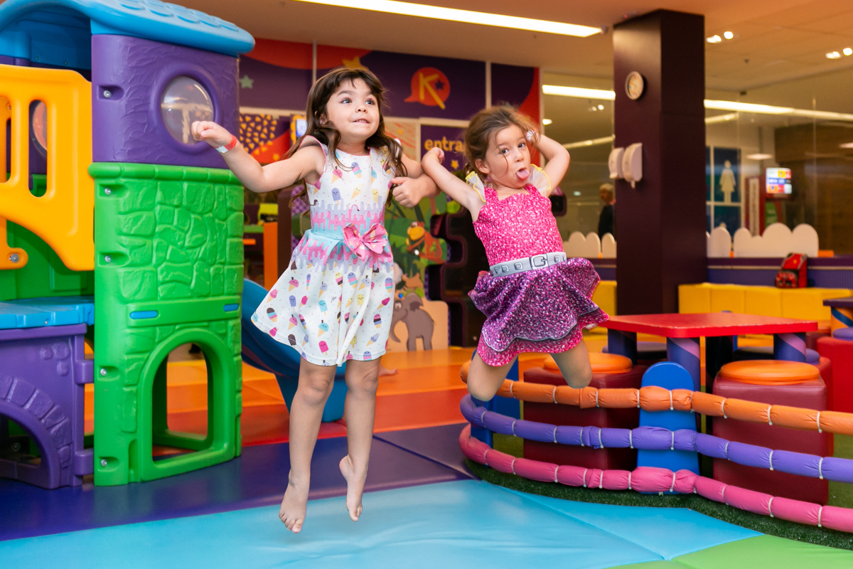Festa infantil do tema LOL, Camila fez quatro anos, Barra da Tijuca, Rio de Janeiro - Fotógrafo infantil Thiago Antunes