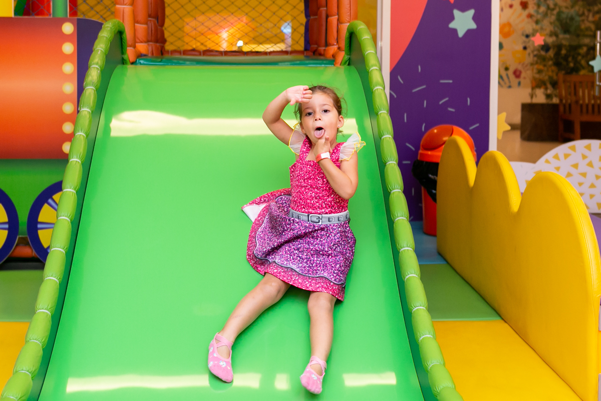 Festa infantil do tema LOL, Camila fez quatro anos, Barra da Tijuca, Rio de Janeiro - Fotógrafo infantil Thiago Antunes