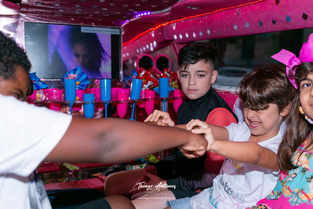 Henrique fez oito anos, festa infantil na Limusine - Niterói, Rio de Janeiro - Fotógrafo infantil Thiago Antunes