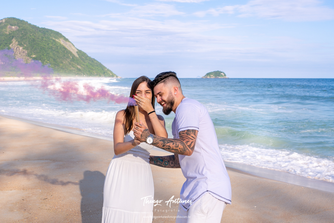 Ensaio gestante, revelação, ensaio família na praia, Fotógrafo Thiago Antunes em Rio de Janeiro