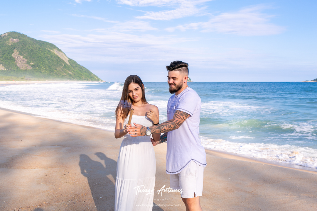 Ensaio gestante, revelação, ensaio família na praia, Fotógrafo Thiago Antunes em Rio de Janeiro
