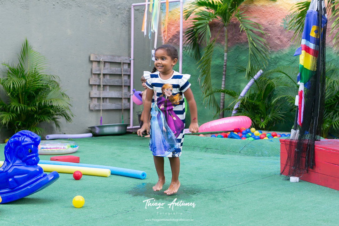 Festa da Milena de 5 ano - Brincadeiras no Quintal, Recreio, Rio de Janeiro - Fotografo infantil Thiago Antunes em Rio de Janeiro