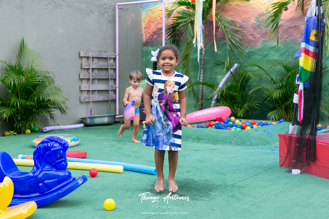 Festa da Milena de 5 ano - Brincadeiras no Quintal, Recreio, Rio de Janeiro - Fotografo infantil Thiago Antunes em Rio de Janeiro