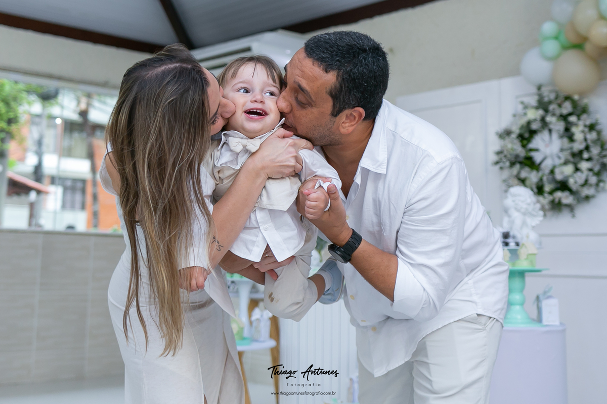 Batizado do Lucas - Capela Nossa Senhora de Montserrat, Vargem Pequena Rio de Janeiro - Fotografo infantil de batizado Thiago Antunes em Rio de Janeiro