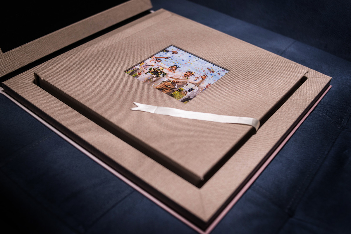 Linha tradicional tecido