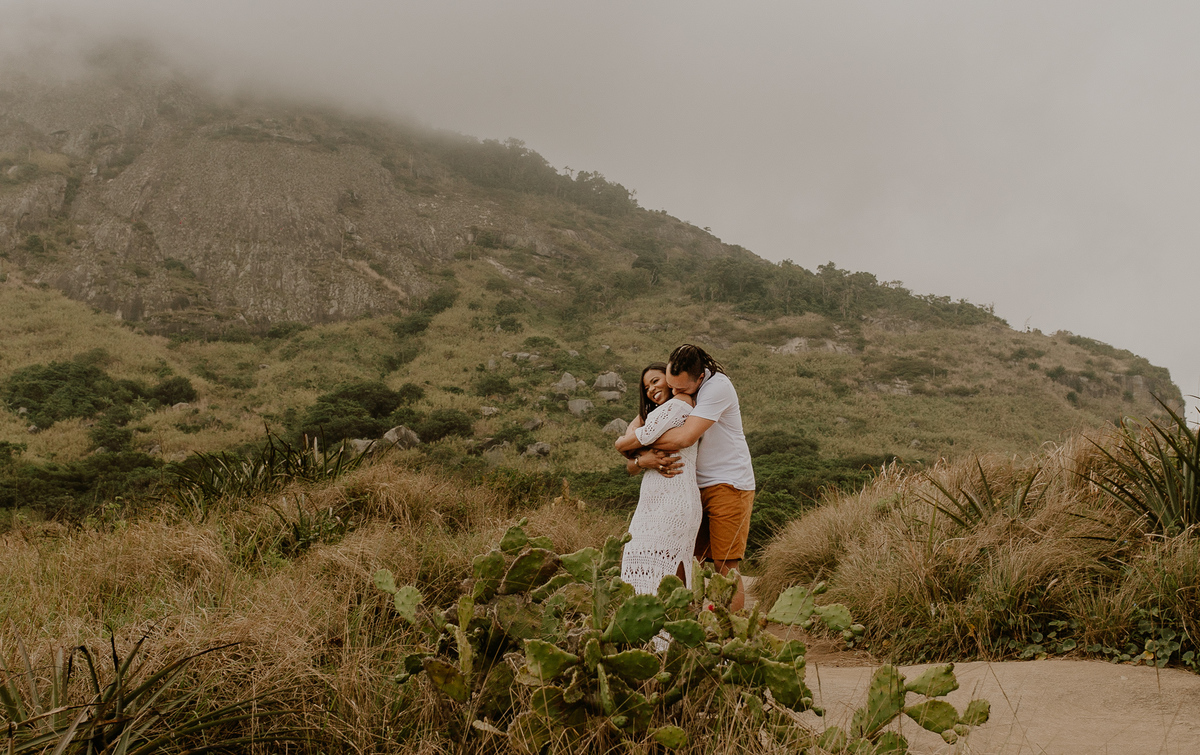 ensaio fotográfico para casal rj realizado na praiinha rio de janeiro bairro recreio dos bandeirantes