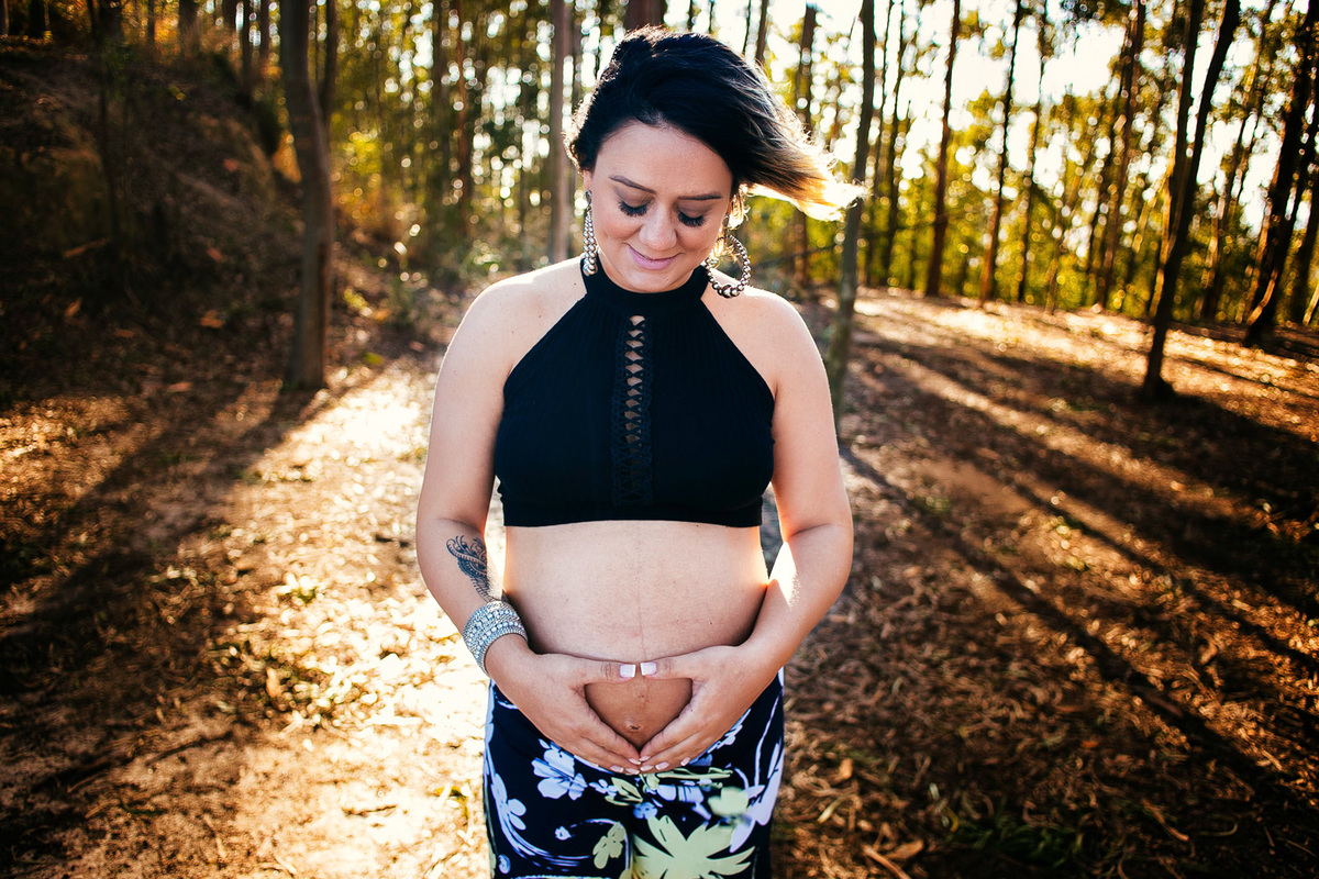 gestante coração com a mão na barriga parque da cidade niteroi