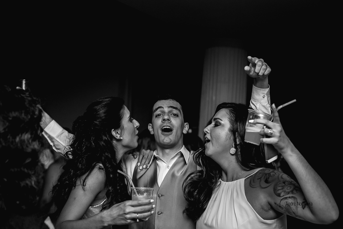 fotografo de casamento, fotografo de casamento rj, fotografo de casamento sp, fotografo de casamento fernando de noronha, wedding, bride, sapato de noiva, veu de noiva, vestido de noiva, noivas cariocas, noivas paulistas, ensaio pre casamento rj, ensaio p