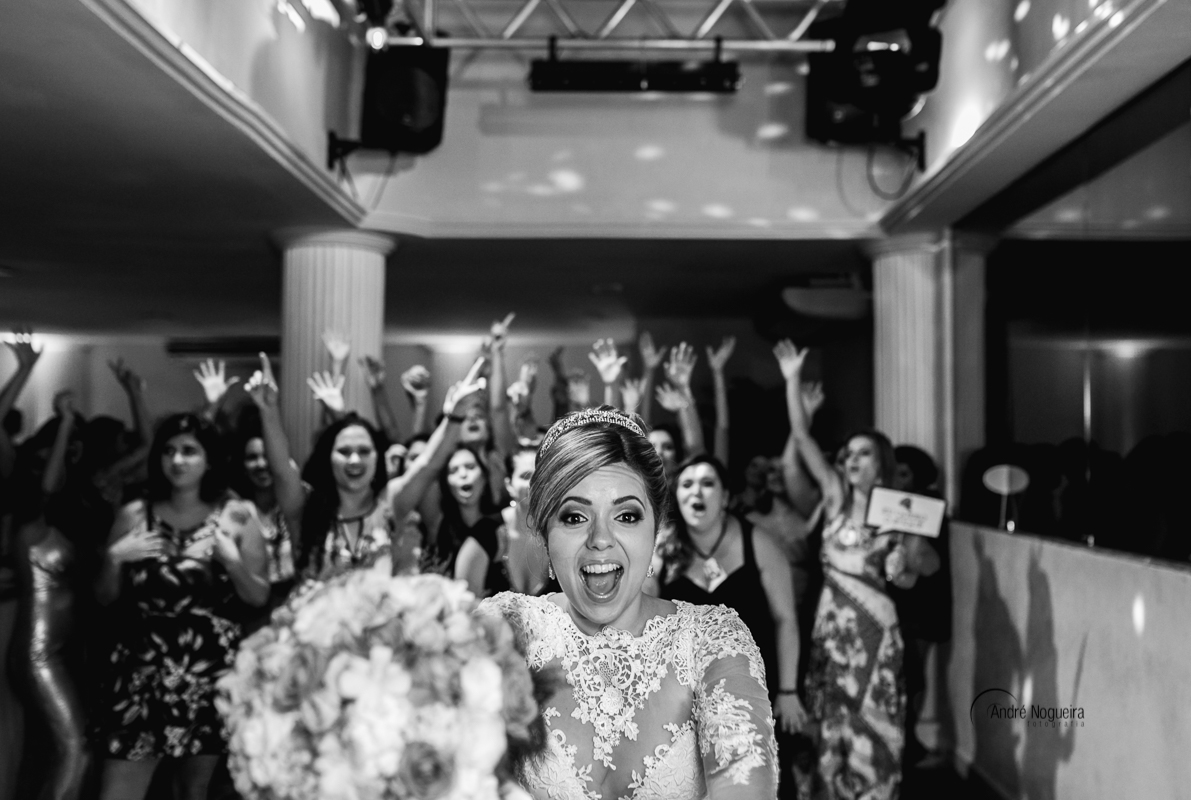 fotografo de casamento, fotografo de casamento rj, fotografo de casamento sp, fotografo de casamento fernando de noronha, wedding, bride, sapato de noiva, veu de noiva, vestido de noiva, noivas cariocas, noivas paulistas, ensaio pre casamento rj, ensaio p