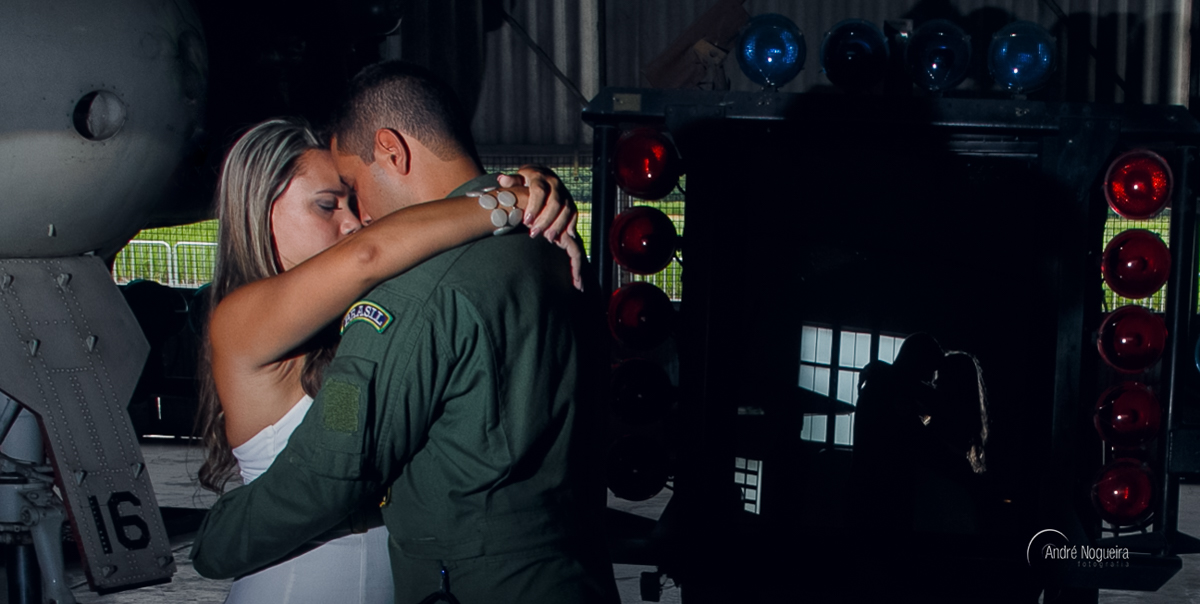 ensaio pre-casamento, ensaio pre wedding, ensaio casal, noivas cariocas, noivas paulistas, base aerea dos afonsos, sulacap, bride, wedding, fotografo de casamento rj, fotografo de casamento sp, aeronautica, força aerea brasileira, noivo militar