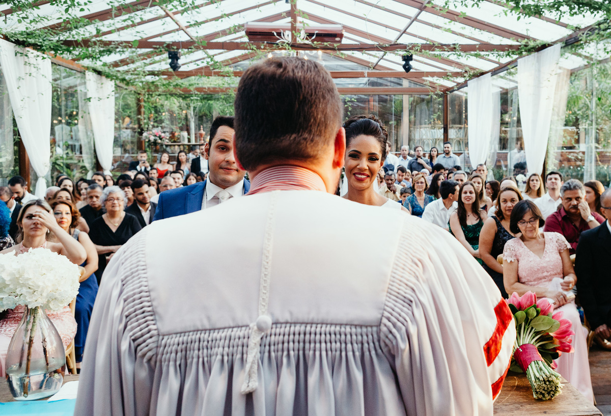 cerimonia de casamento de dia vale dos sonhos espaço jardins andre nogueira fotografia