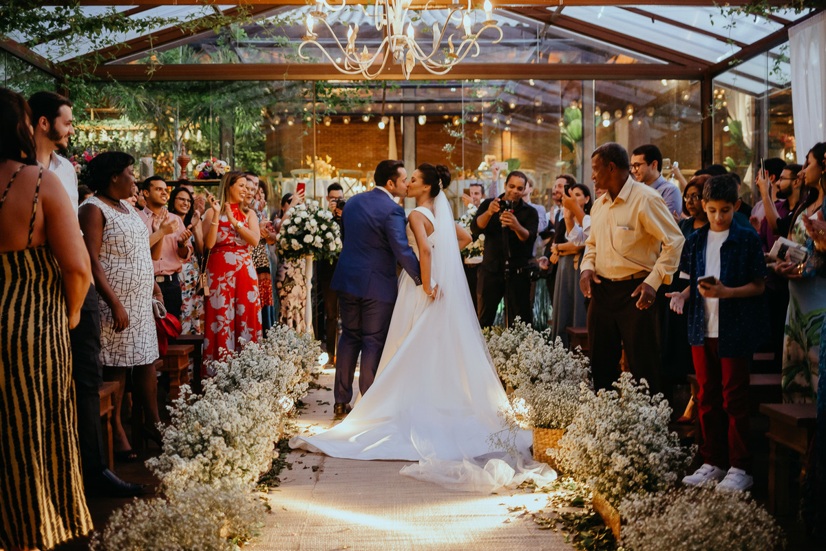 casamento rustico rj no salão vale dos sonhos espaço jardins vestido de noiva