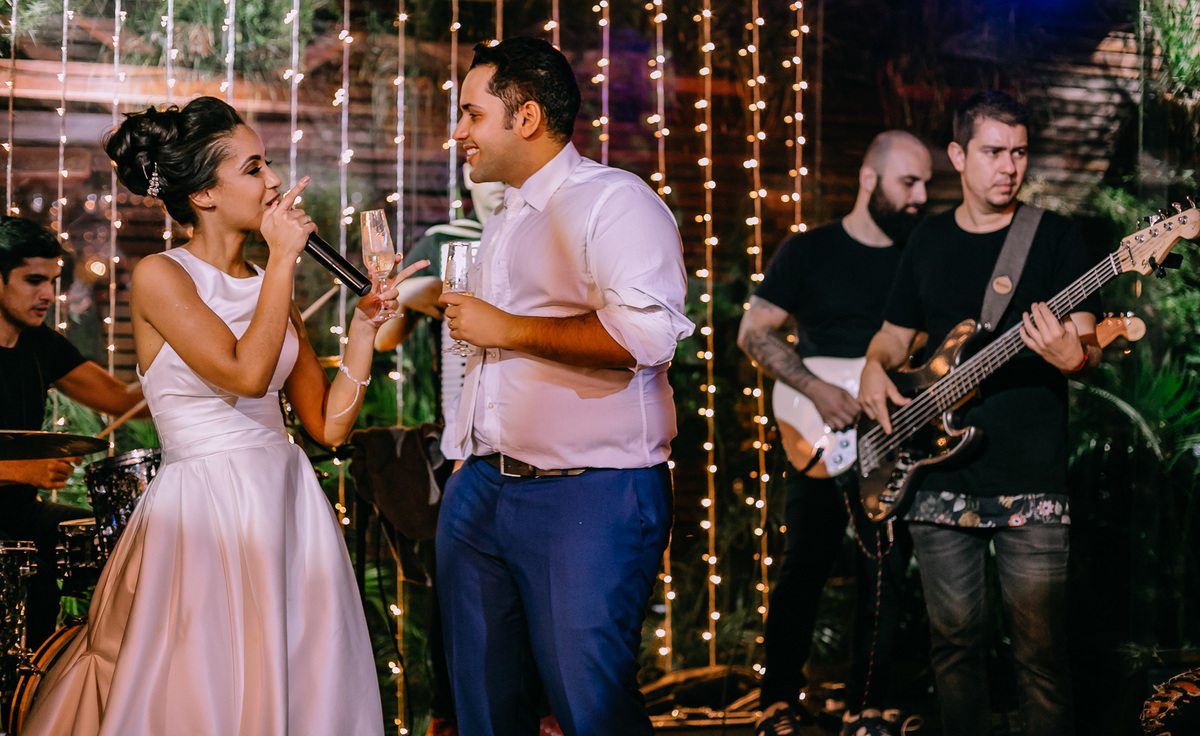 vale dos sonhos espaço jardins casamento  no salão vale dos sonhos