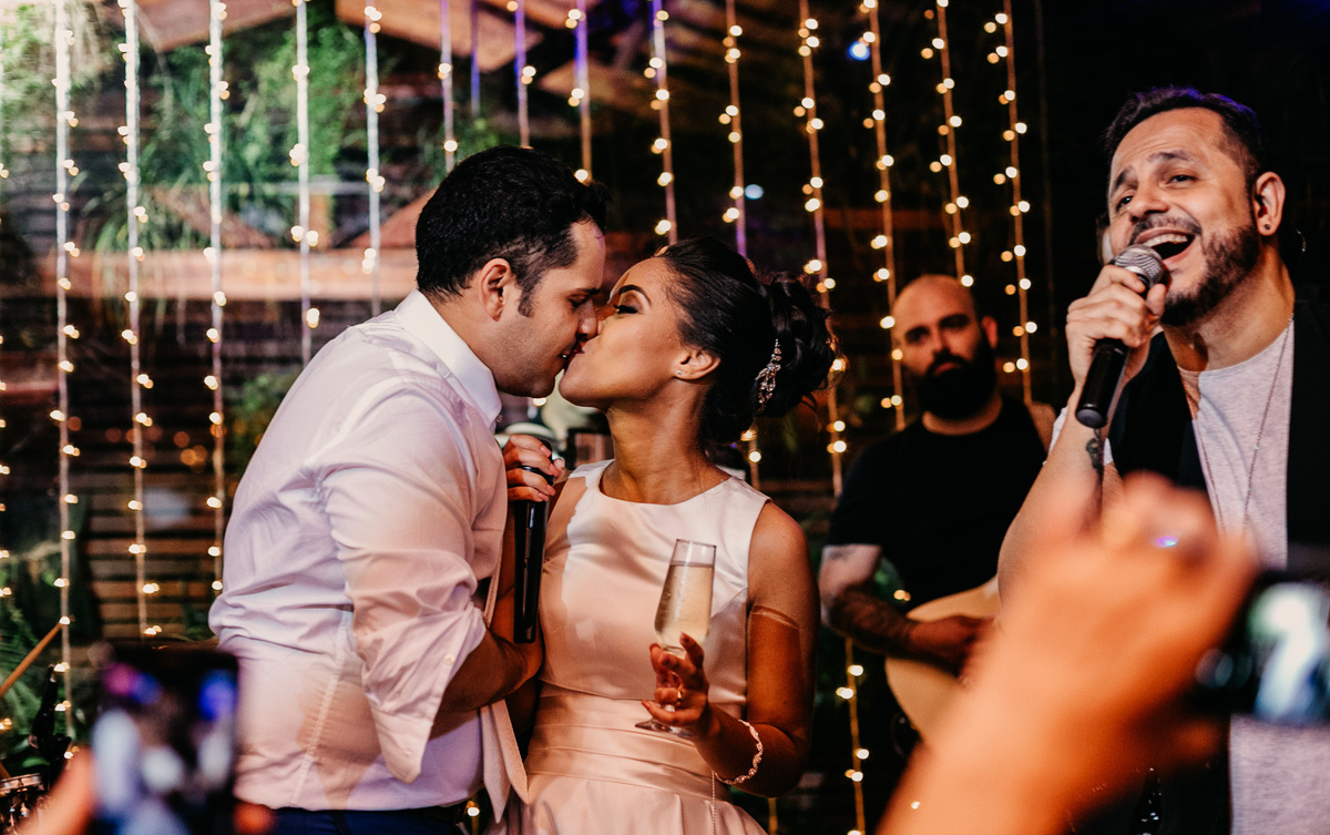 vale dos sonhos espaço jardins casamento  no salão vale dos sonhos