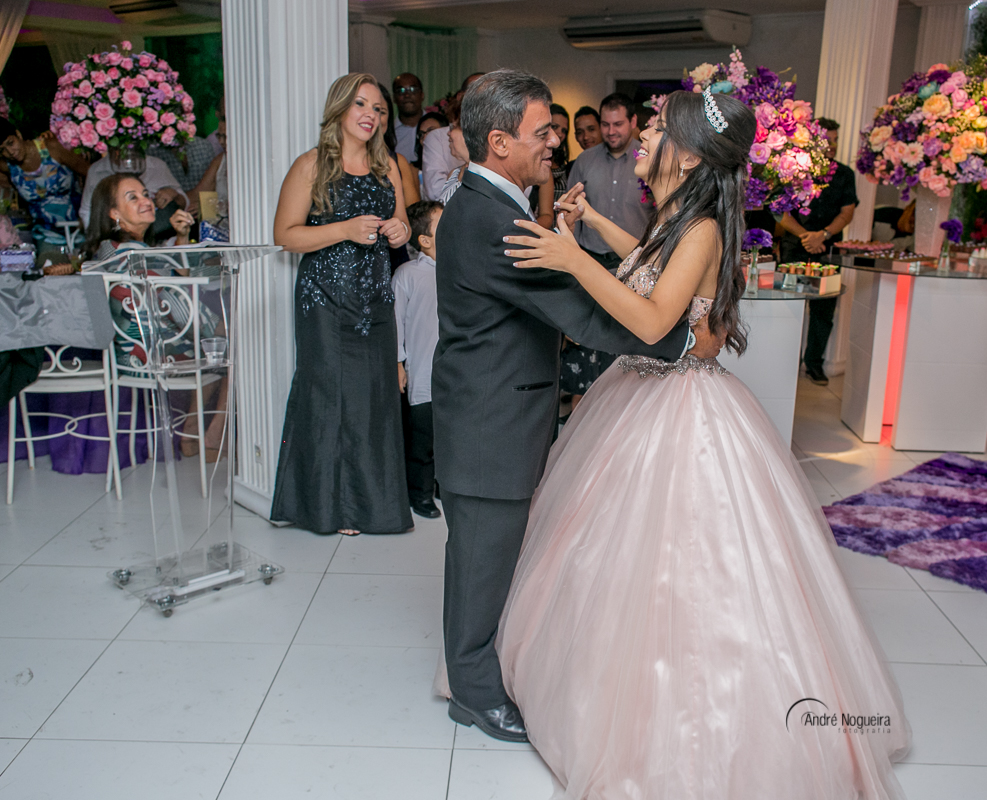fotografo de debutantes rj, andre nogueira fotografia rj,debutante dançando a valsa com o pai no maison bries festas