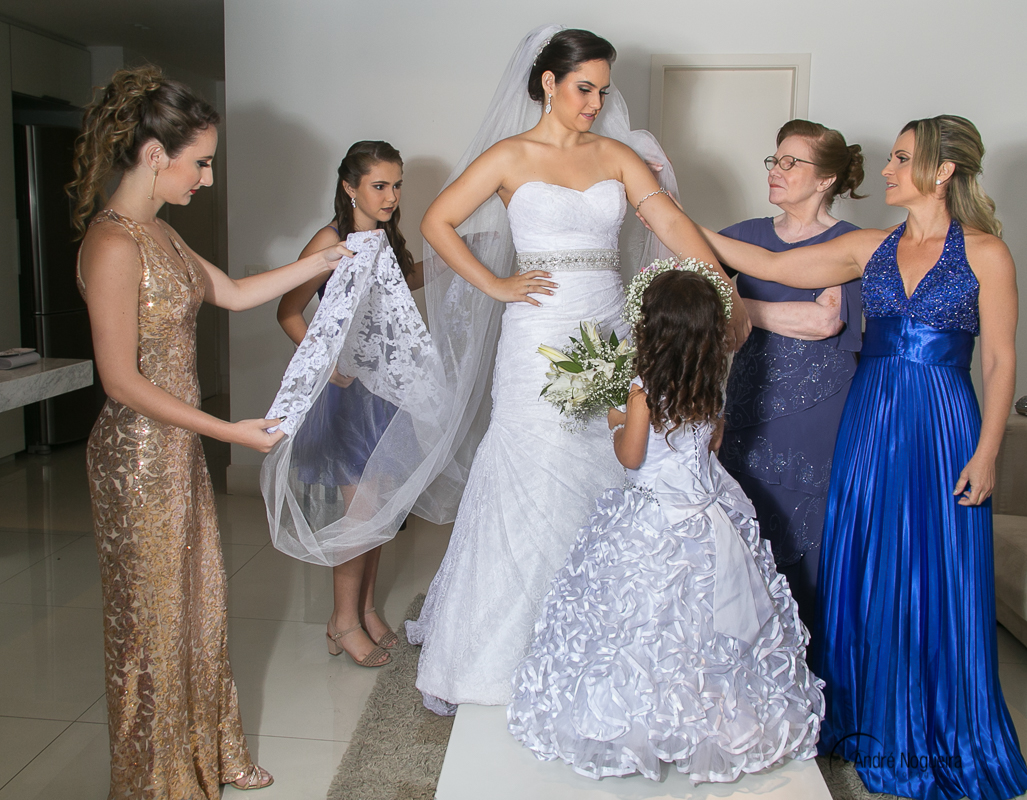 makinf of noiva, making of mariana castro dia da noiva, casamentos rj, casamentos brasil, casamentos sp, casamentos, mg, noivas cariocas, noivas brasileiras, noivas noivas paulistas, noivas sp, casamento no campo, casamento na praia, veu de noiva, sapato 