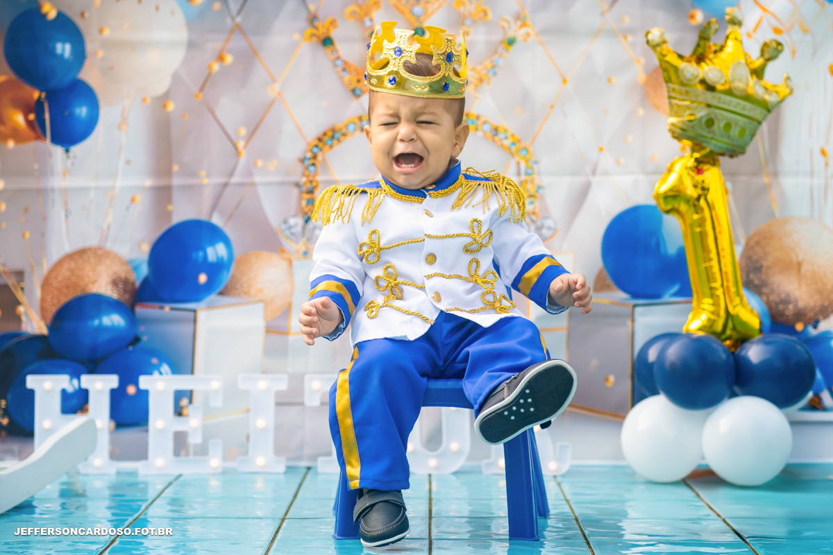 Ensaio de 1 aninho do príncipe Heitor, na AABB em Cametá. Fotos cheias de amor, alegria e memórias eternas. Por Jeff Cardoso Fotografia.