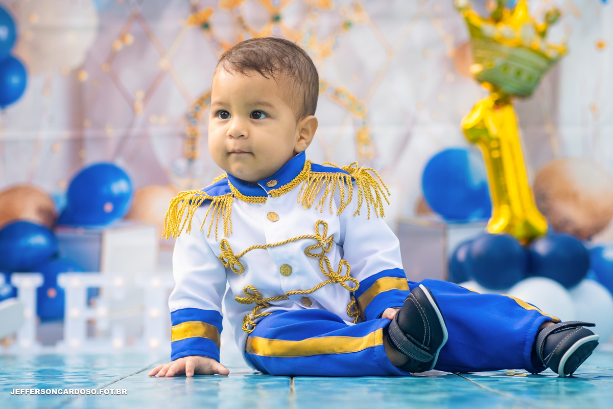 Ensaio de 1 aninho do príncipe Heitor, na AABB em Cametá. Fotos cheias de amor, alegria e memórias eternas. Por Jeff Cardoso Fotografia.