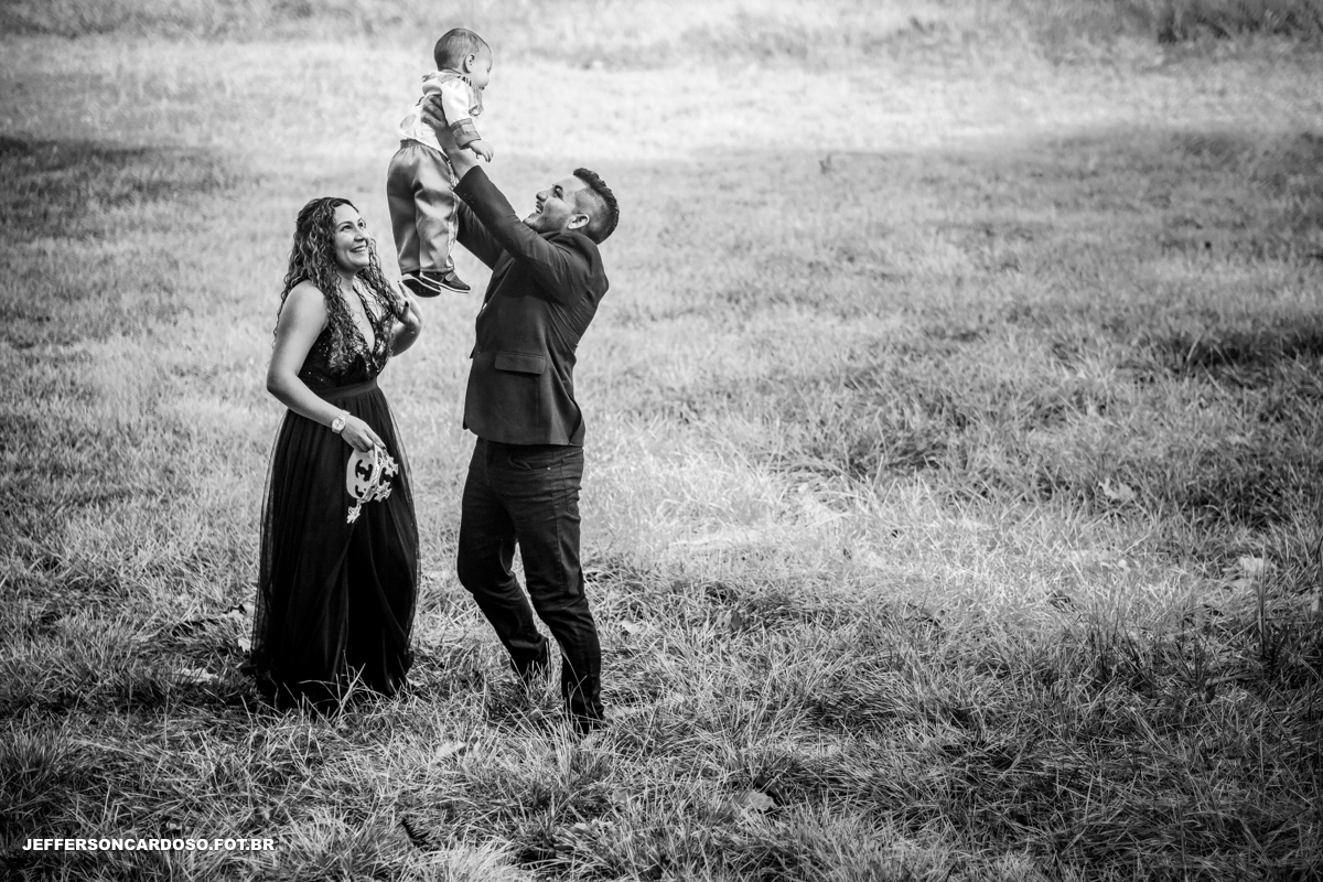 Ensaio de 1 aninho do príncipe Heitor, na AABB em Cametá. Fotos cheias de amor, alegria e memórias eternas. Por Jeff Cardoso Fotografia.