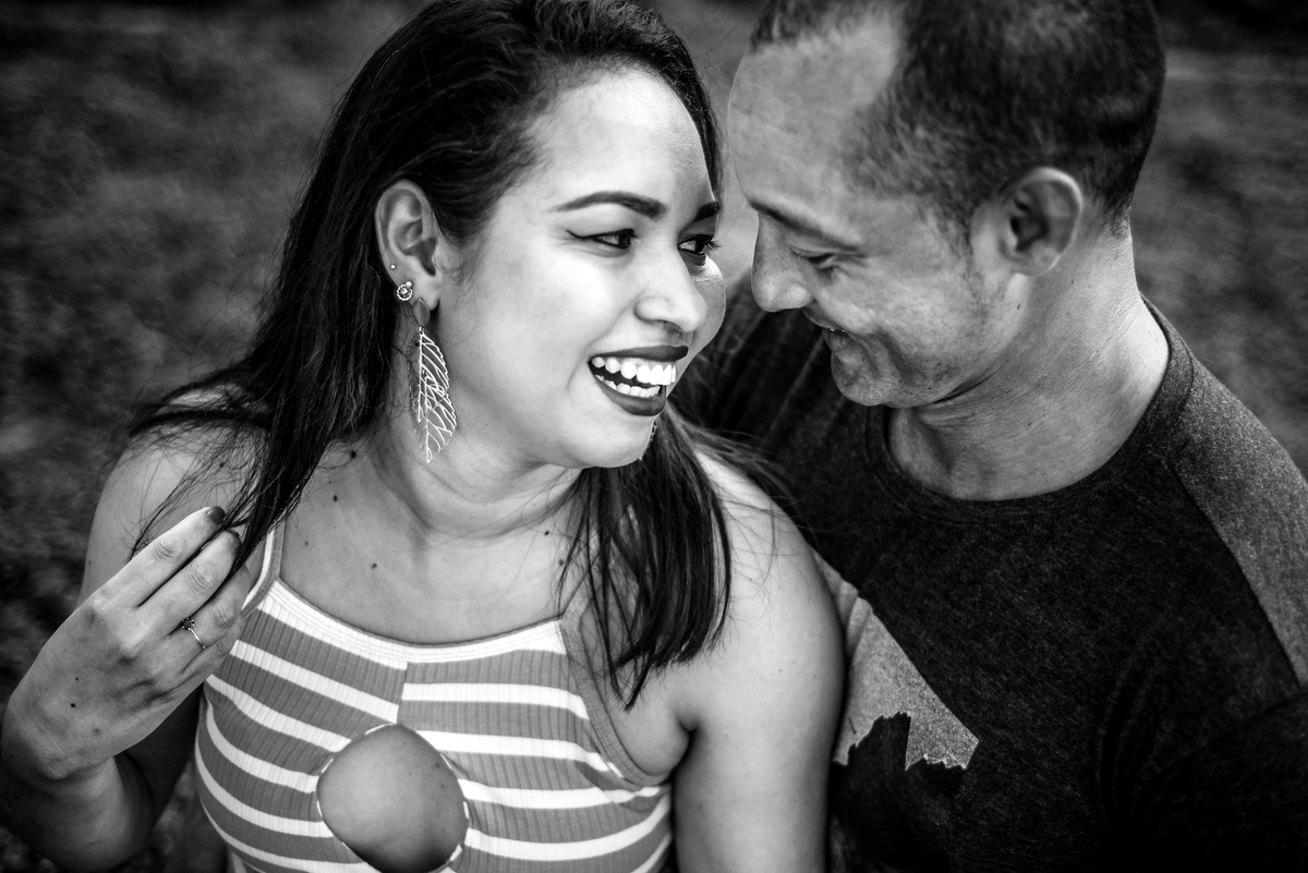 Ensaio de casal na cidade de castanhal na praça do cristo com fotografia de jefferson cardoso fotografo de casamento o melhor book de wedding na cidade modelo com praça do estrela 