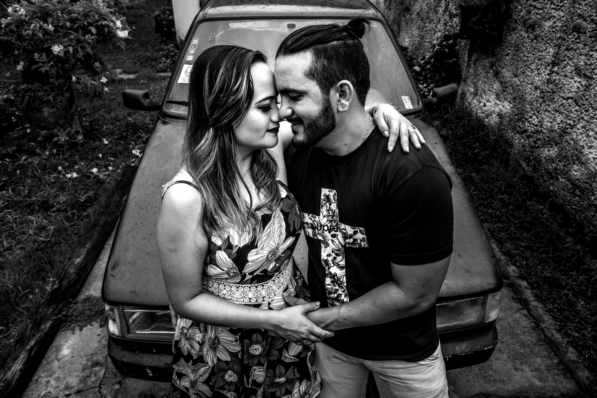 Ensaio em Cametá PA com o casal cheio de amor Miriam e Deon na praia da aldeia no rio tocantins com fotografo de casamento Jefferson cardoso melhor fotografo e premiado do estado do Pará, book alegre e cheio de romance na casa dos pais