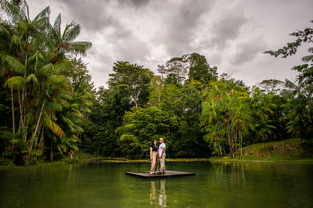 Ensaio Pré casamento na estrada Br 316 Belém do PARÁ com os noivos Jamilly e Gustavo com o melhor fotógrafo de wedding Jefferson Cardoso no Sítio Caminho Real em Benevides PA Brasil - Book externo Fuzileiro Naval Casando