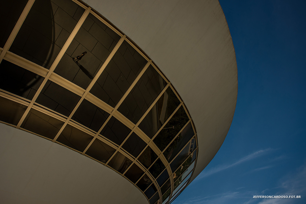 Ensaio Externo Lívia debutante 15 anos no Parque do Laje, Jardim Botânico do Rio de Janeiro, Cristo Redentor (Corcovado), Parque Nacional da Tijuca, Copacabana com fotógrafo Jefferson Cardoso de Belém Pa, modelo do Museu de Arte Contemporânea de Niterói