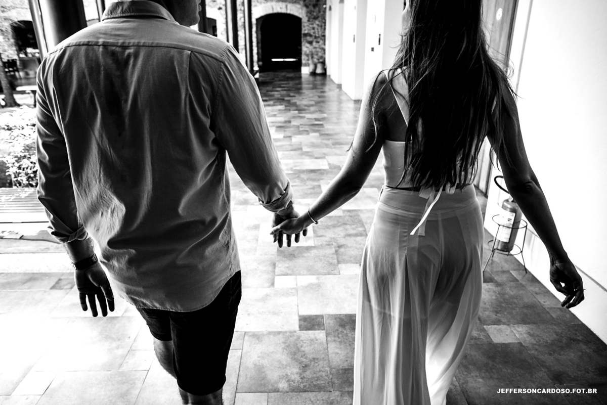 Felicidade ao casal se abraçando, ensaio pré casamento Raíssa e André fotos no hotel atrium quinta de pedras, Médicos de Belém Pa fotografia de Jefferson Cardoso Cametá, Amor, Noivos, Carinho, Romântico, Turismo