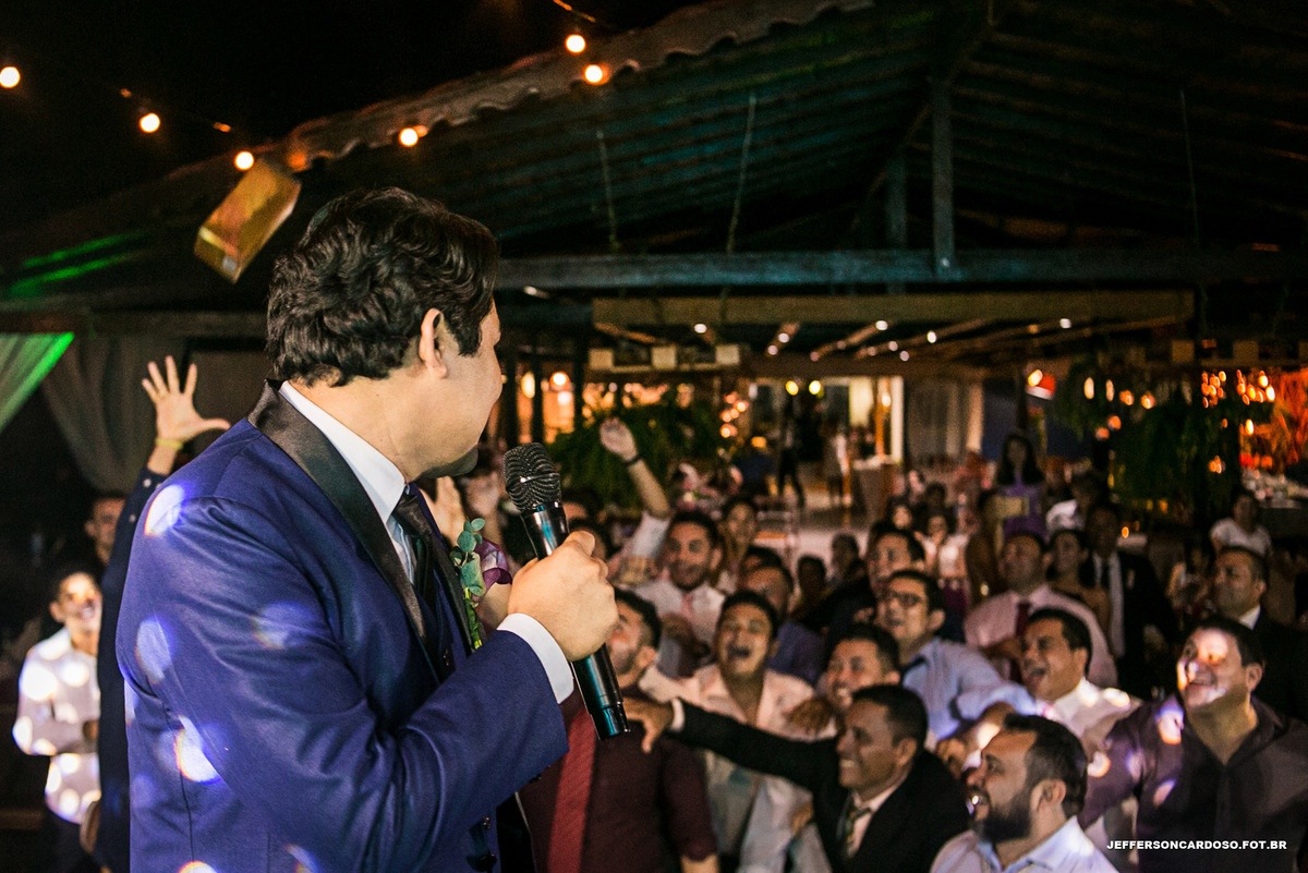 wedding Pamilla e Wellinton em Limoeiro do Ajurú Pará casamento rústico com muita alegria amor emoção e paixão making off noiva e noiva festa buquê terno azul lindos, com comida regional peixe e açaí bebida