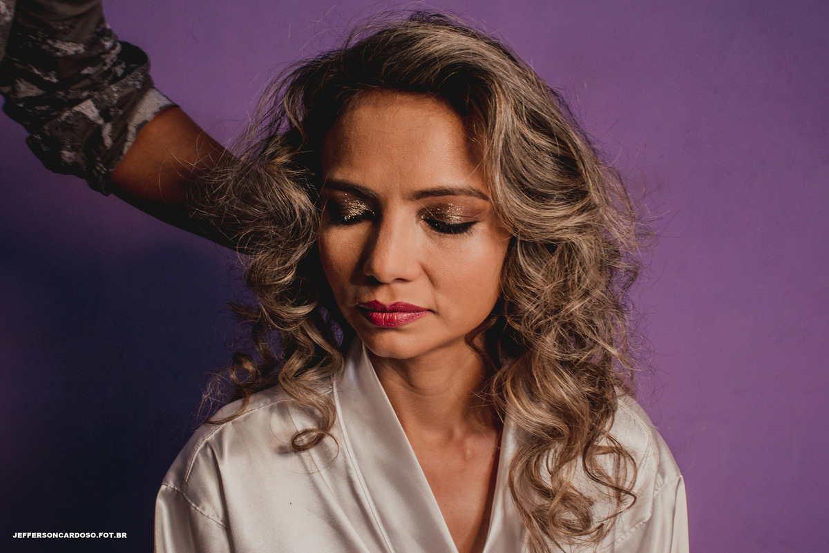 Ilha Saracá com o casal noivo e noiva no interior de Limoeiro do Ajuru com o melhor fotografo de wedding no brasil Jefferson Cardoso Fotografia de Castanhal, Belém e Cametá, Pará com muita alegria e amor emoção entrada da noiva de Lancha no rio doce