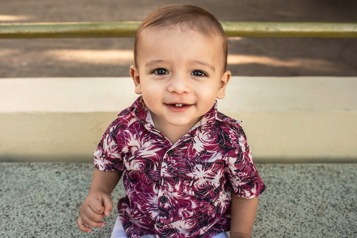 Bebê style Bernardo com ensaio feito na cidade Cametá PA no parque de brinquedo do São João Batista com Arraiá e festa junina com muita diversão e alegria com a Mamãe fotos externas feito pelo fotógrafo de criança Jefferson Cardoso Castanhal Belém Pará