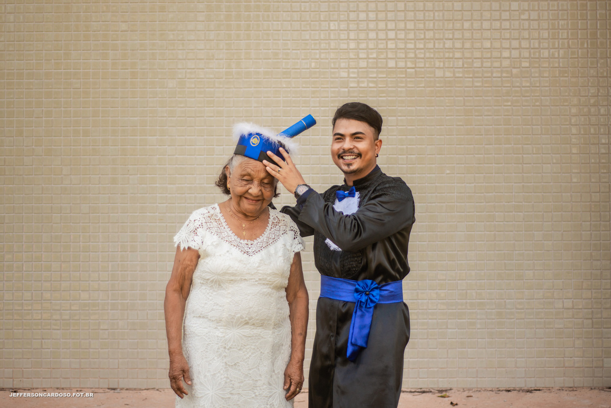 Formatura de muita emoção com família do colando Walder de Cametá Belém Pa curso de Sistema de Informação na UFPA solenidade e ensaio externo de turma e individual na vila contêiner e no forte do castelo com os amigos história verdadeira 2019