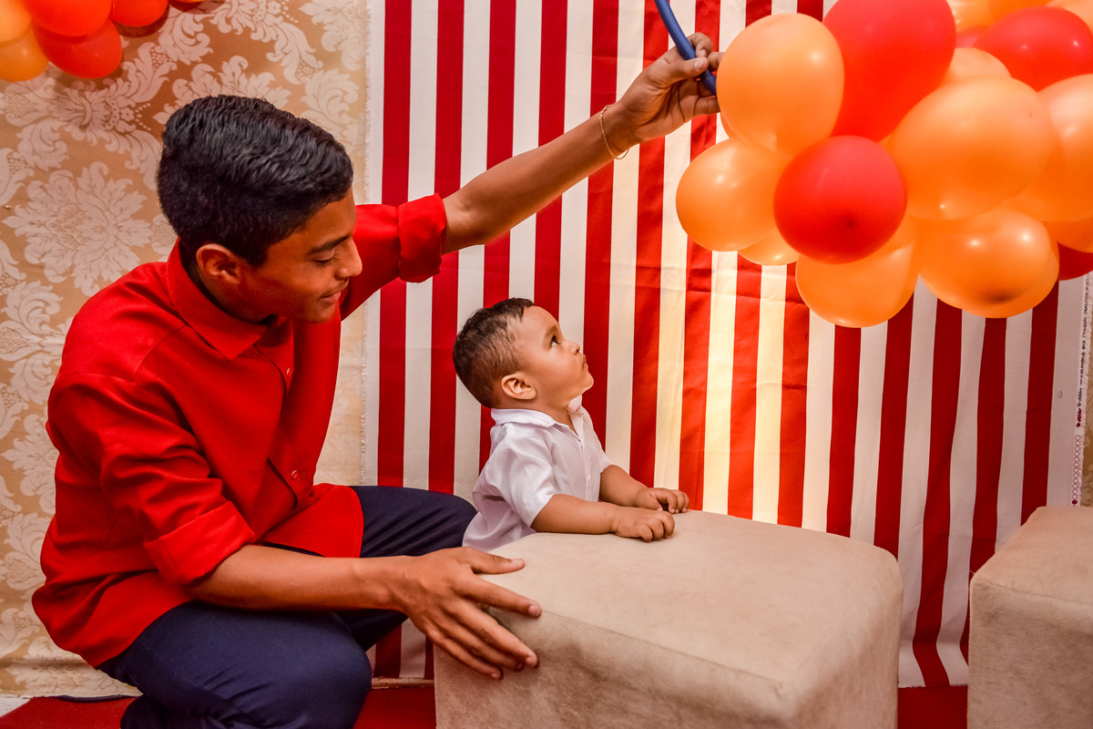 O espetáculo Circo em Cametá PA com aniversário temático dos irmãos Nícolas e Wesley na AABB festa de do meu primeiro aninho e meus 15 anos juntos da família e amigos só alegria e amor a melhor foto Jefferson Cardoso fotografia de criança e infantil 2019