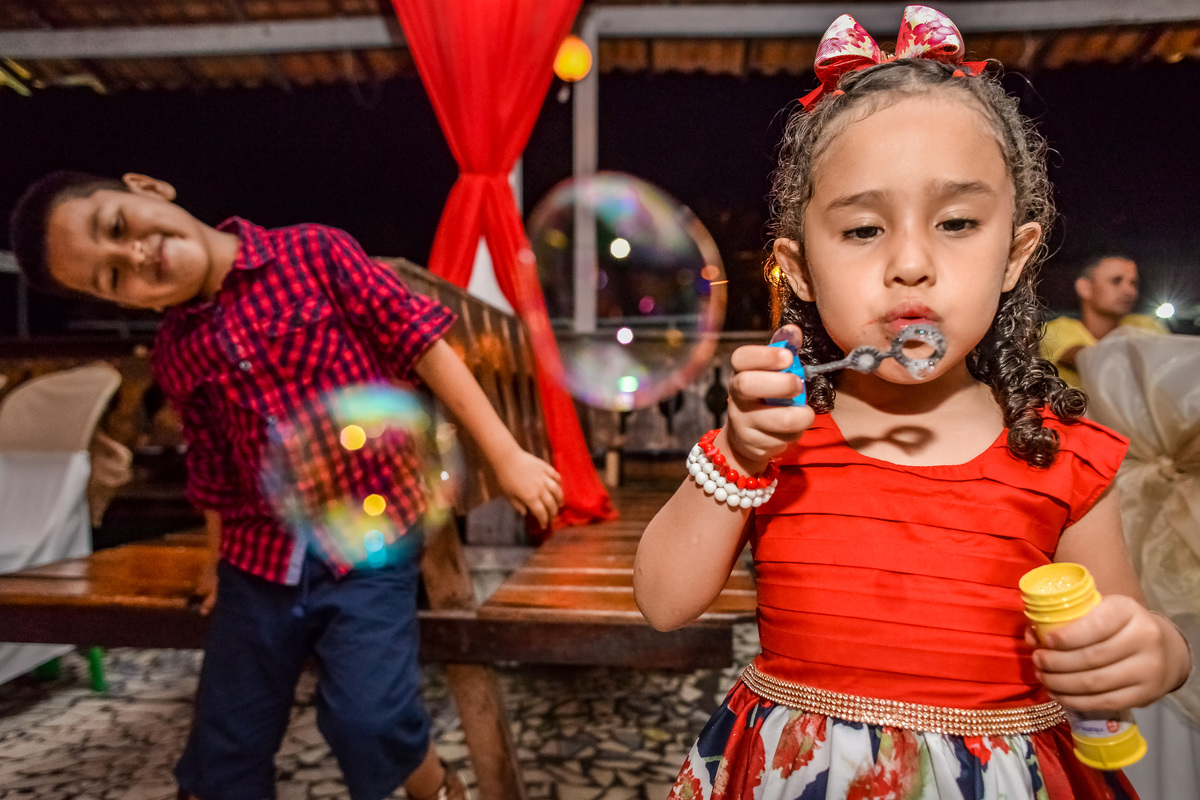 O espetáculo Circo em Cametá PA com aniversário temático dos irmãos Nícolas e Wesley na AABB festa de do meu primeiro aninho e meus 15 anos juntos da família e amigos só alegria e amor com brincadeira de criança na festa